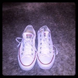 White Converse chucks